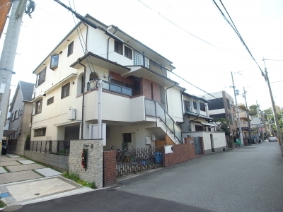 現況は建物があります。