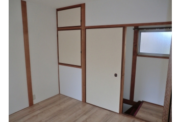 各居室に収納もあります