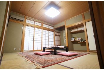 【建物内】和室8帖