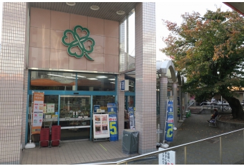 ライフ桃山台店　約400ｍ