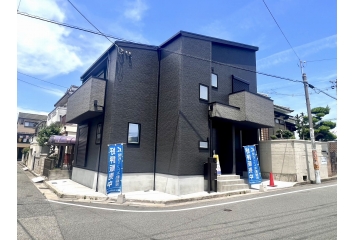 車の出し入れラクラク！駐車もスムーズ