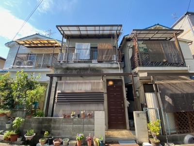 土地　55.72㎡、建物　54.52㎡、890万円、3DK