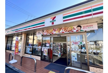 セブンイレブン松原天美2丁目店　徒歩約3分
